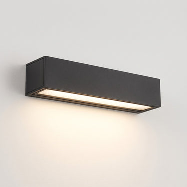Black Linear Outdoor Wall Washer | IP65 LED Bar Light – detail view