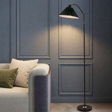 Pleated Fabric Gooseneck Floor Lamp | Slim Modern Reading Light – detail view